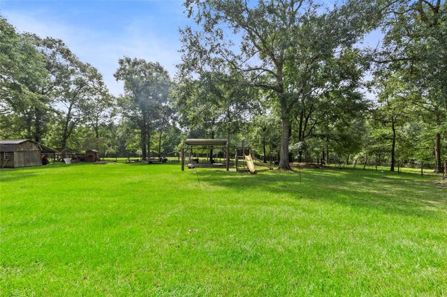 11270 Summit Drive, Conroe, TX 77303