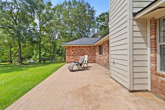 11270 Summit Drive, Conroe, TX 77303