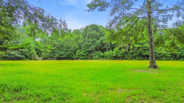 11270 Summit Drive, Conroe, TX 77303