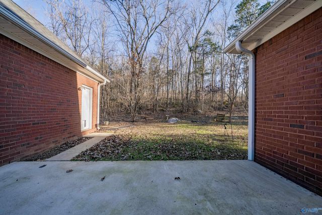 424 Shane Drive, New Market, AL 35761