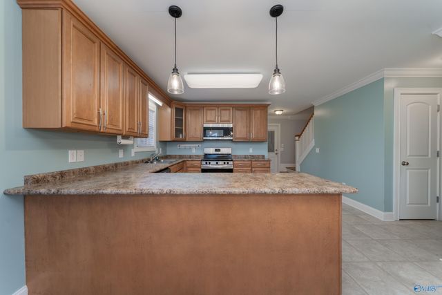 424 Shane Drive, New Market, AL 35761