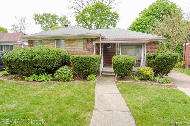 21961 Sussex Street, Oak Park, MI 48237