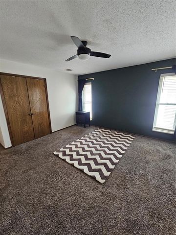 10220 Little Pond Drive, Oklahoma City, OK 73162