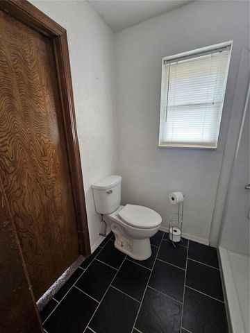 10220 Little Pond Drive, Oklahoma City, OK 73162