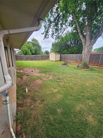 10220 Little Pond Drive, Oklahoma City, OK 73162