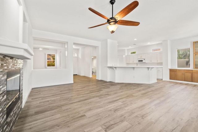 3411 E Circulo San Sorrento Road, Palm Springs, CA 92262