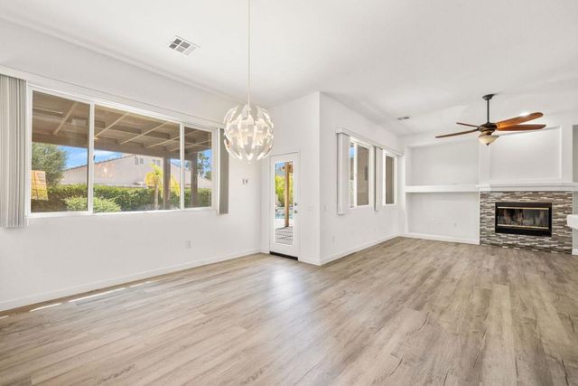 3411 E Circulo San Sorrento Road, Palm Springs, CA 92262