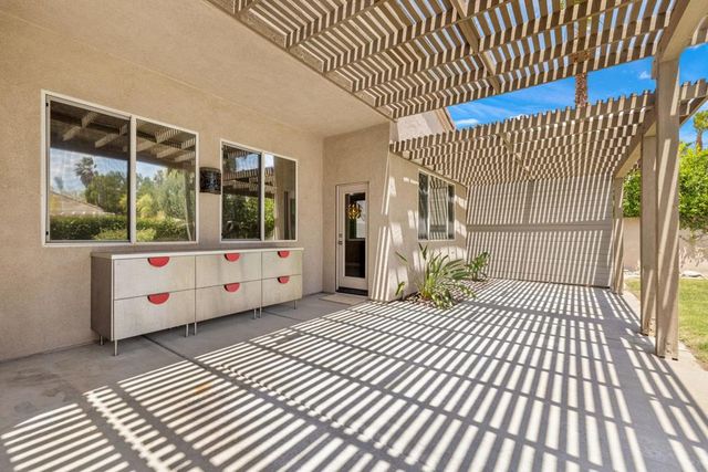 3411 E Circulo San Sorrento Road, Palm Springs, CA 92262