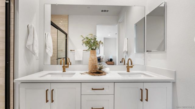 4700 Parsley Lane, Carlsbad, CA 92008