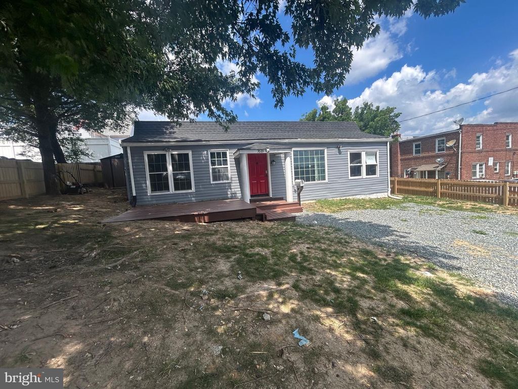 Image 2 of property listing at 7618 CYPRESS AVE, Baltimore, MD 21224