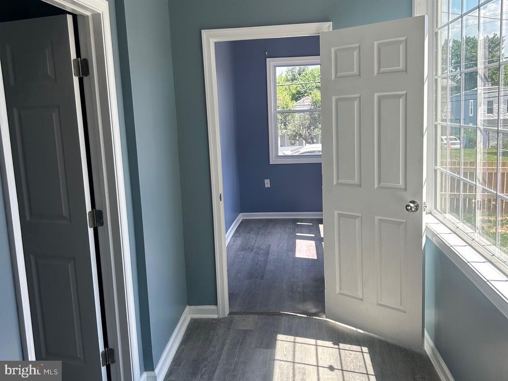 Image 6 of property listing at 7618 CYPRESS AVE, Baltimore, MD 21224
