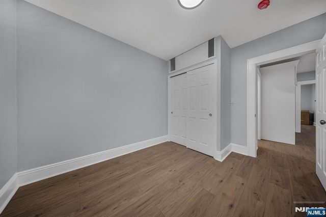 15 Tuttle Street 1, Wallington, NJ 07057