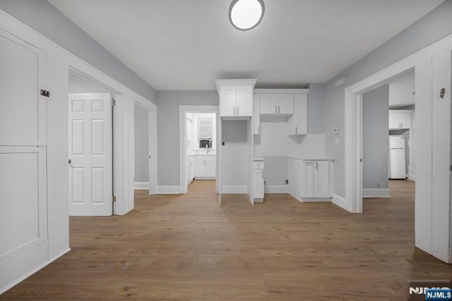 15 Tuttle Street 1, Wallington, NJ 07057