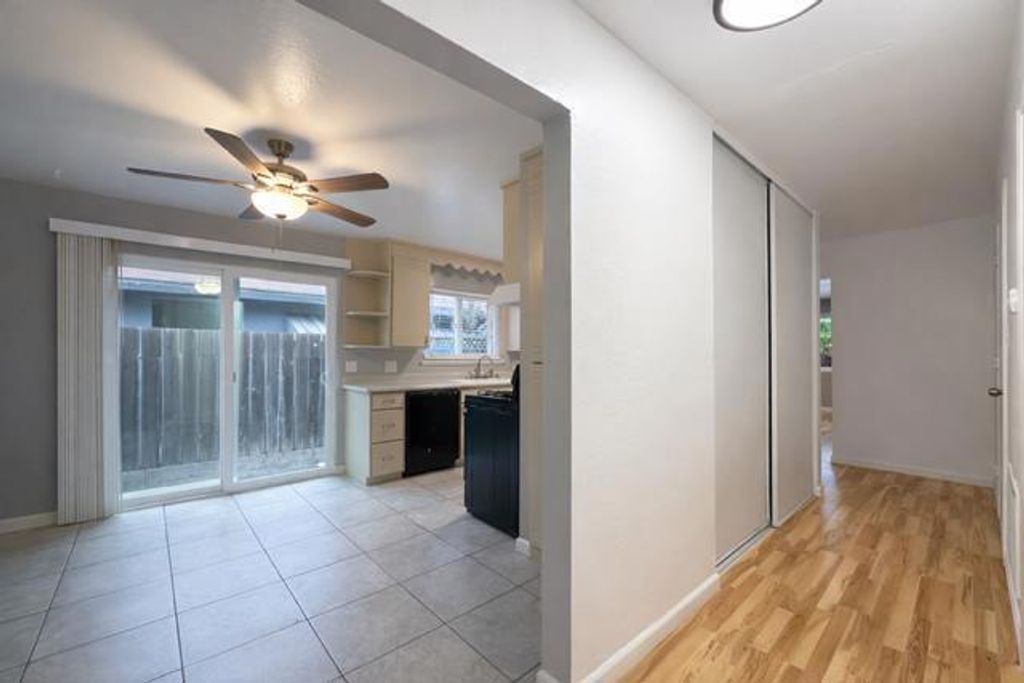 Image 12 of property listing at 1090 White Drive, Santa Clara, CA 95051