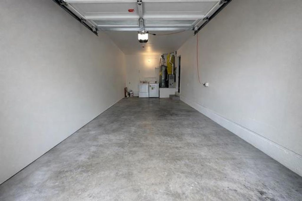 Image 20 of property listing at 1090 White Drive, Santa Clara, CA 95051