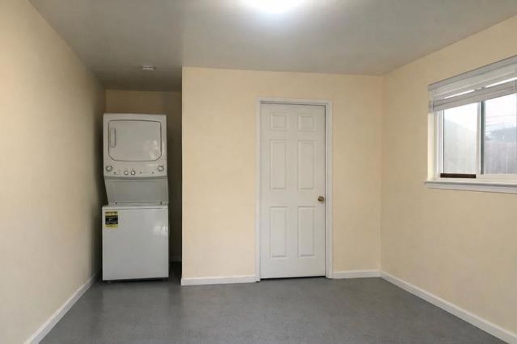 Image 25 of property listing at 1090 White Drive, Santa Clara, CA 95051