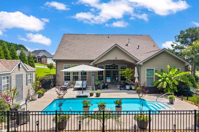 108 Carnoustie Circle, Anderson, SC 29621