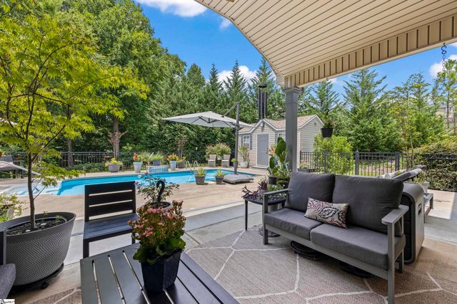 108 Carnoustie Circle, Anderson, SC 29621