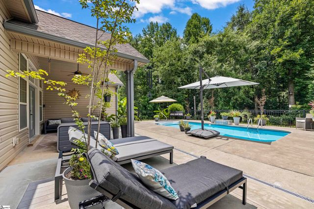 108 Carnoustie Circle, Anderson, SC 29621
