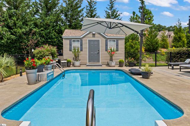 108 Carnoustie Circle, Anderson, SC 29621