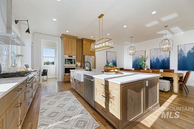 14199 N Hornbill Way, Boise, ID 83714