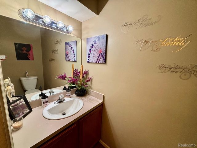 23300 Brentwood Drive, Brownstown Charter Township, MI 48183