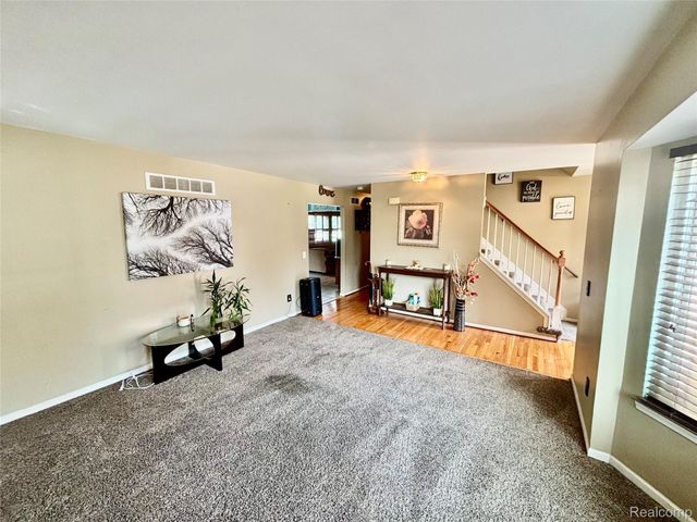 23300 Brentwood Drive, Brownstown Charter Township, MI 48183