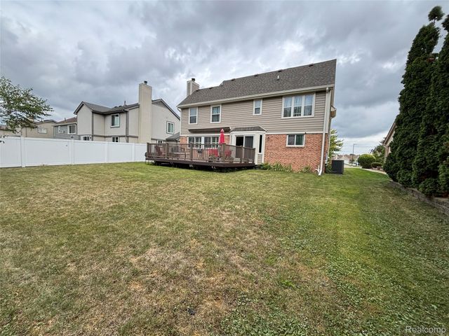 23300 Brentwood Drive, Brownstown Charter Township, MI 48183