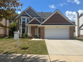 23300 Brentwood Drive, Brownstown Charter Township, MI 48183