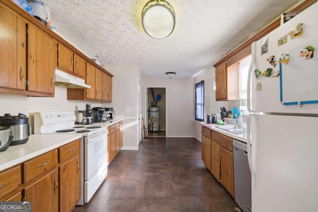 12 Bradford Drive SW, Cartersville, GA 30120