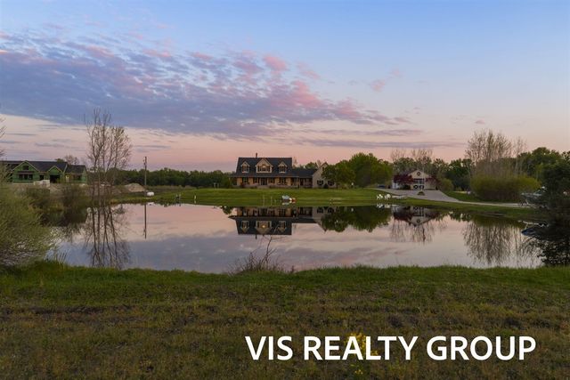 8225 E Sternberg Road, Nunica, MI 49448