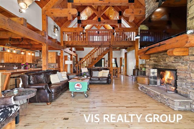8225 E Sternberg Road, Nunica, MI 49448