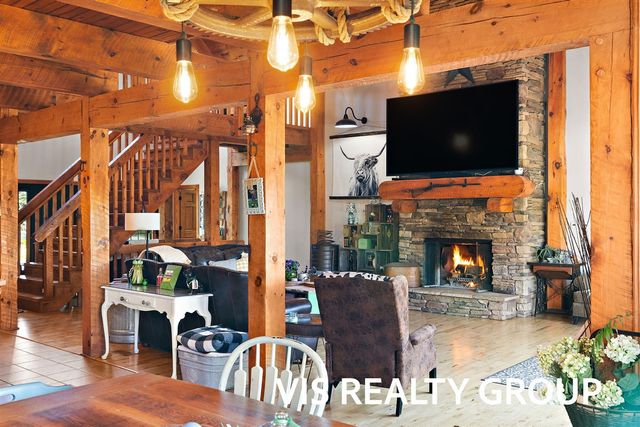 8225 E Sternberg Road, Nunica, MI 49448