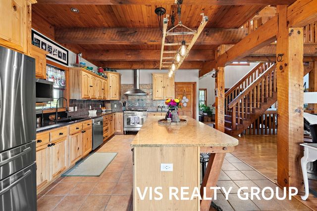 8225 E Sternberg Road, Nunica, MI 49448