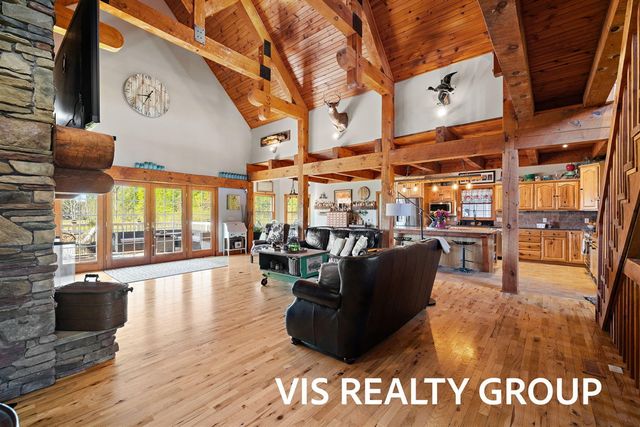 8225 E Sternberg Road, Nunica, MI 49448