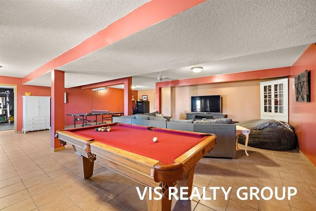 8225 E Sternberg Road, Nunica, MI 49448
