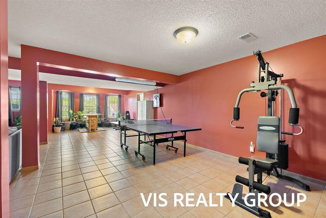 8225 E Sternberg Road, Nunica, MI 49448