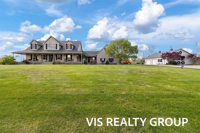 8225 E Sternberg Road, Nunica, MI 49448