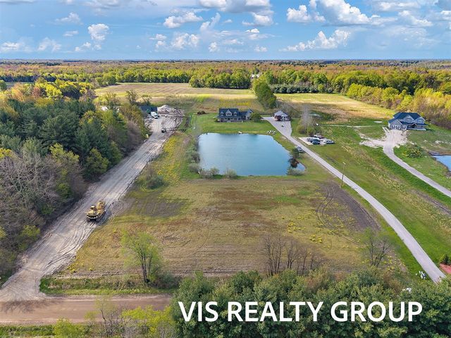 8225 E Sternberg Road, Nunica, MI 49448