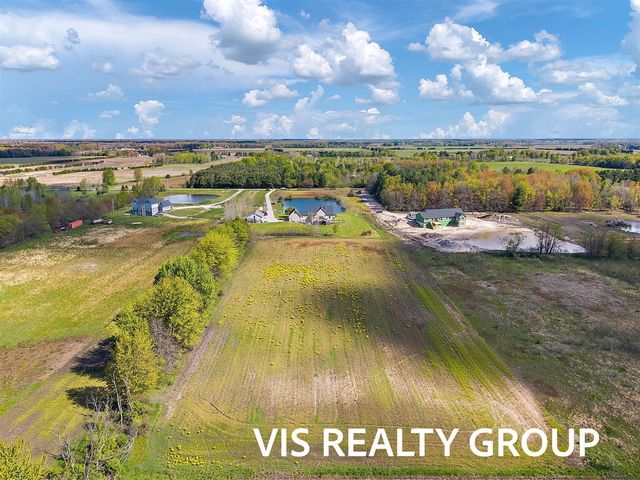 8225 E Sternberg Road, Nunica, MI 49448