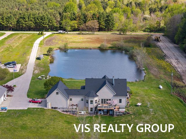 8225 E Sternberg Road, Nunica, MI 49448