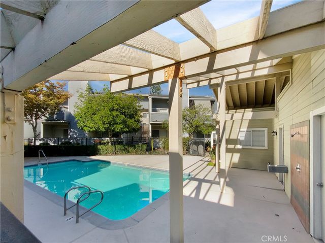 777 S Citrus 232, Azusa, CA 91702