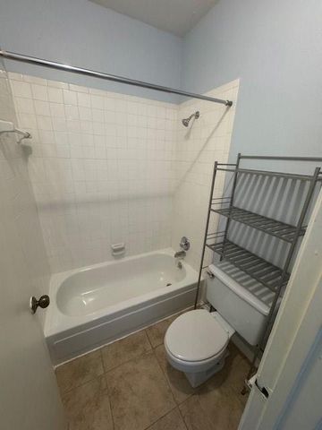 11711 Memorial Drive 563, Houston, TX 77024