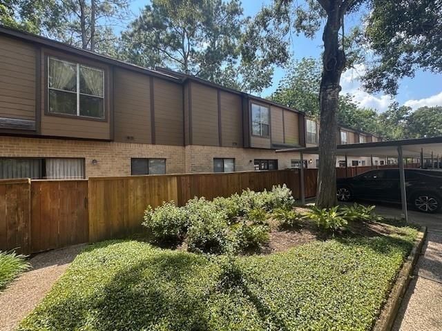 11711 Memorial Drive 563, Houston, TX 77024