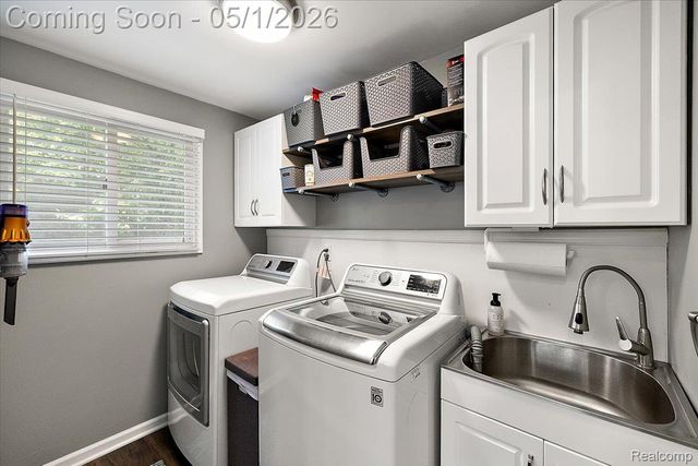 43316 Ashbury Drive, Novi, MI 48375