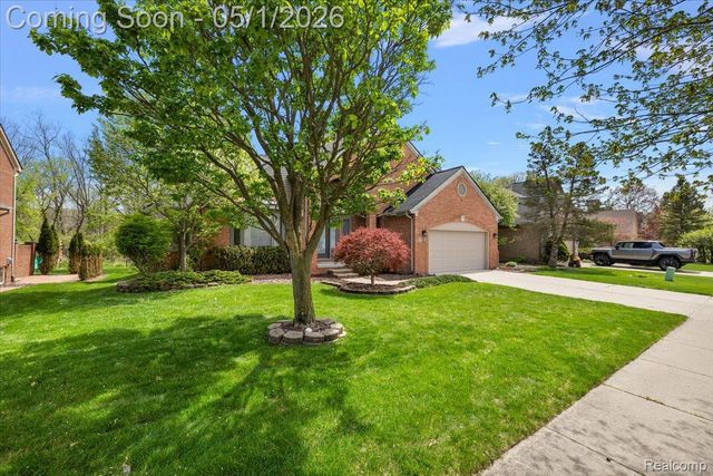 43316 Ashbury Drive, Novi, MI 48375