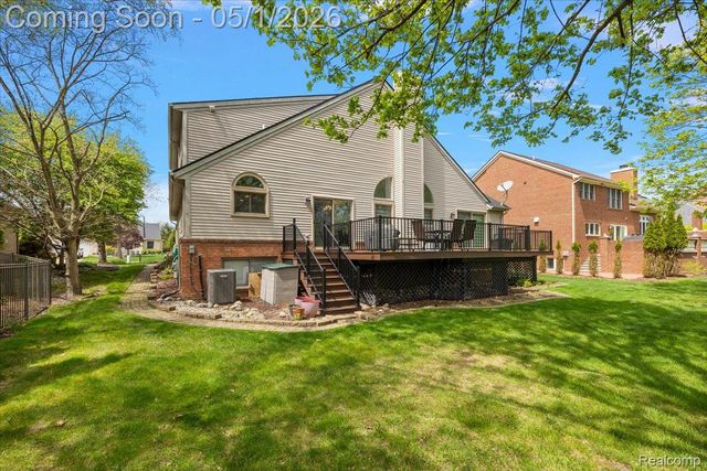 43316 Ashbury Drive, Novi, MI 48375