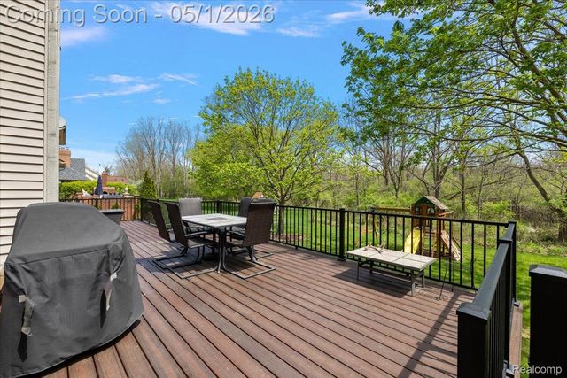 43316 Ashbury Drive, Novi, MI 48375