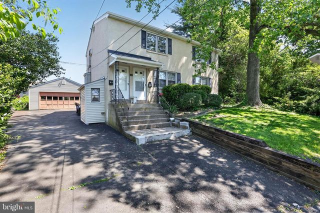 325 MANOR RD, Hatboro, PA 19040