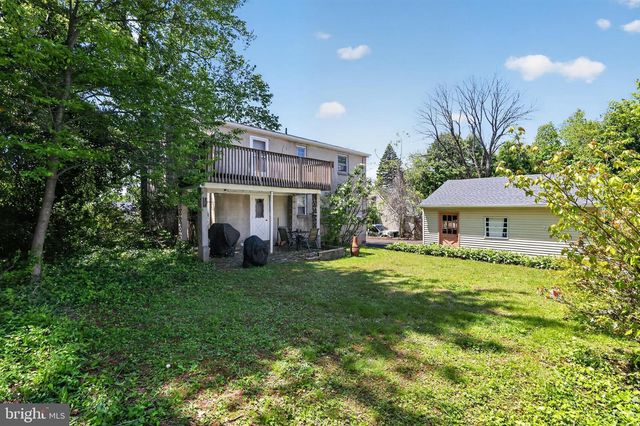 325 MANOR RD, Hatboro, PA 19040